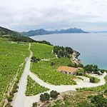 House With A Parking Space Dingac - Pristranj, Peljesac - 660 Feriehus *